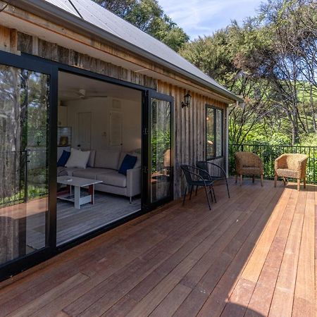 Woodside - Akaroa Holiday Cottage ภายนอก รูปภาพ